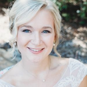 Meet your Posher, Abi